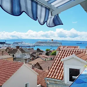 Blue Dreams In The Old Town With A Sea View Split